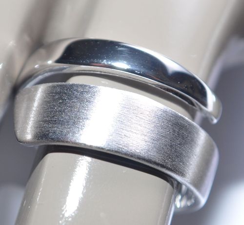 ECHTES Silber 925 Ring - Rhodiniert mit 5µ - Einzigartig - Modell Herbst 2016 !
